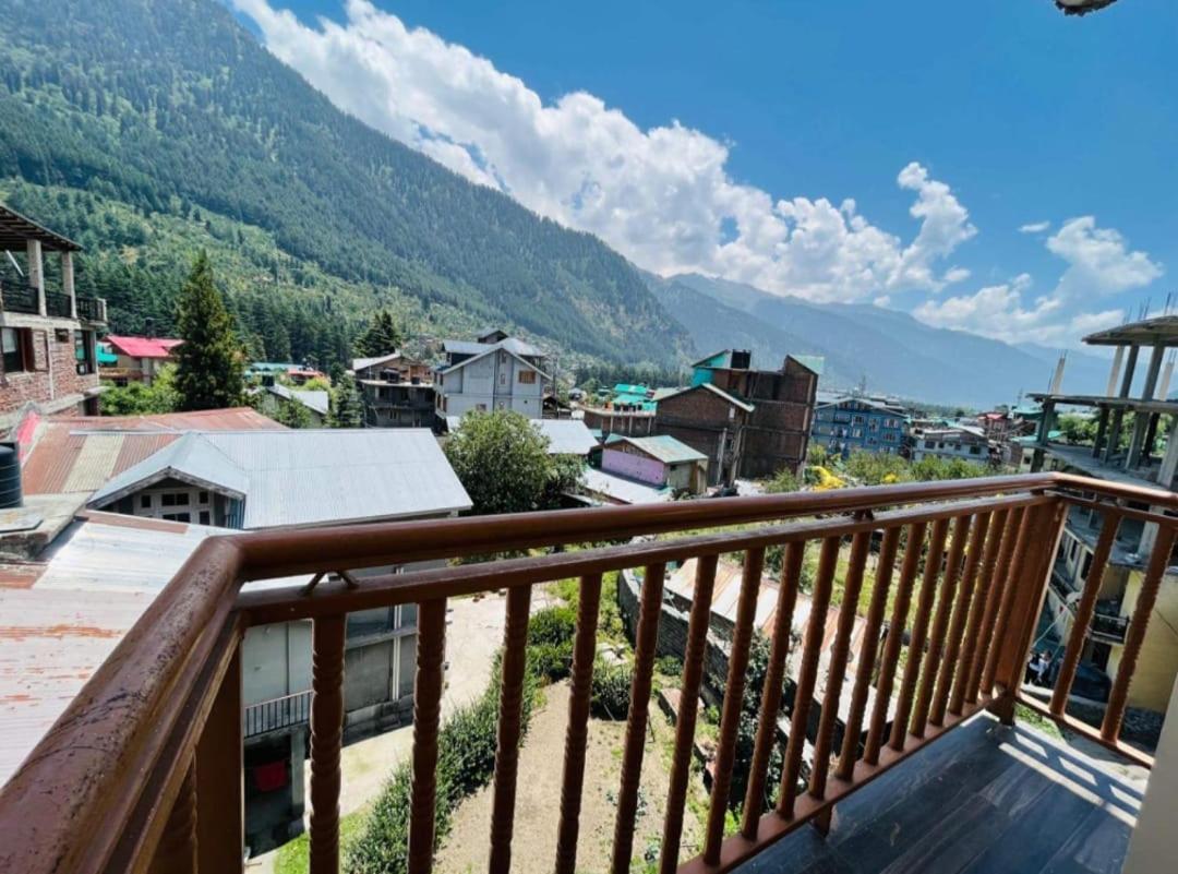 Hotel Hadimba Regency ! Free 4 Wheeler Parking ! Mountain View Rooms ! Near Mall Road Manali Exteriér fotografie